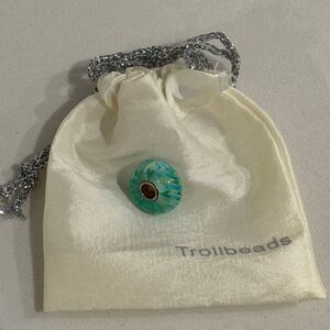 Trollbeads green/blue glass bead